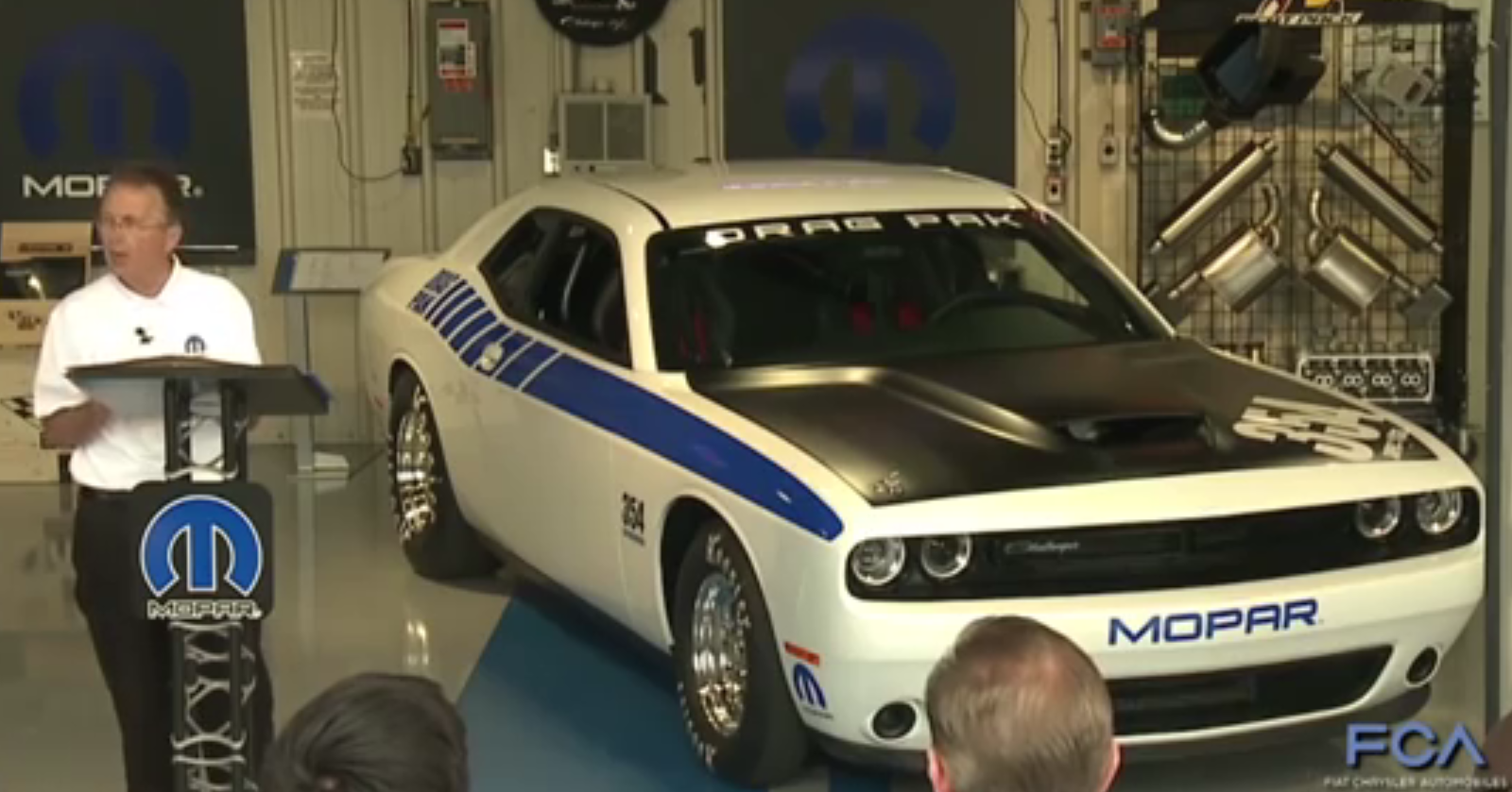 2015 dodge challenger mopar drag pak